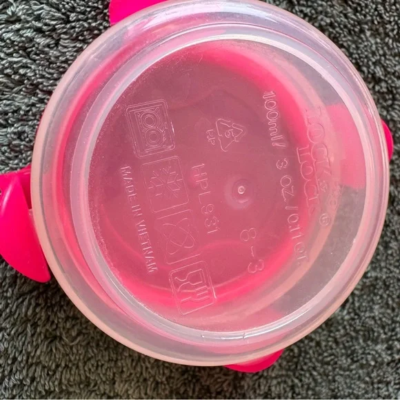 Lock & Lock Pink Food Storage Container Set of 11 - Picture 6 of 14